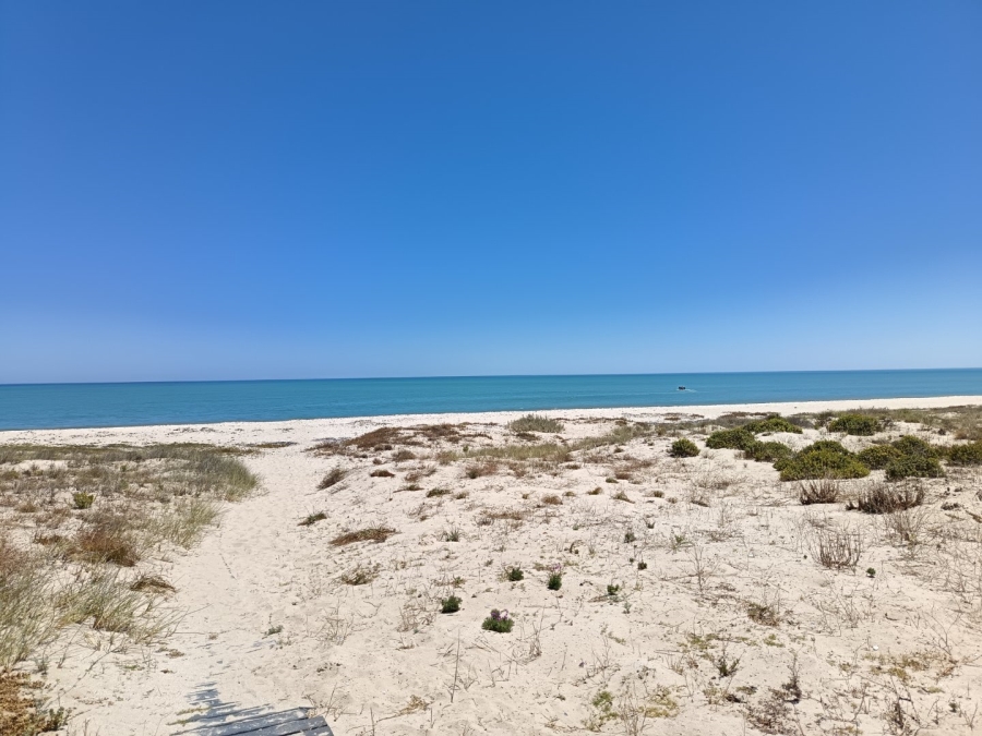  Bedroom Property for Sale in Laaiplek Western Cape